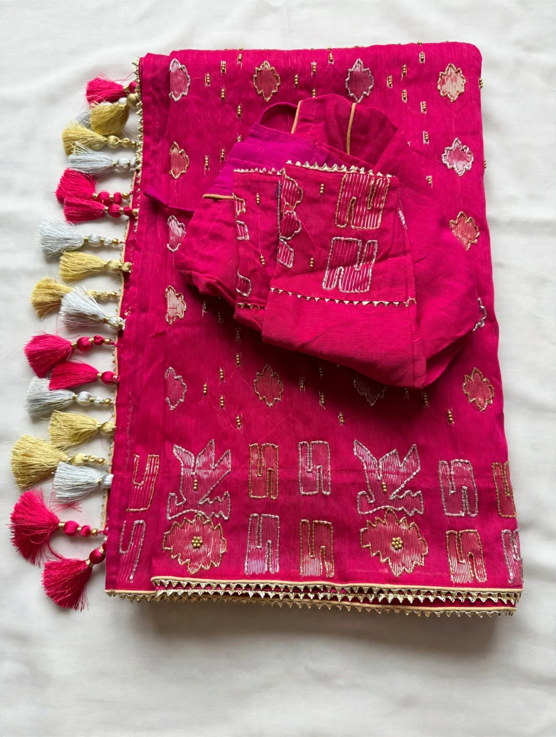 Rani Pink Handloom Jamdani Saree with Karchupi Work - photo 4