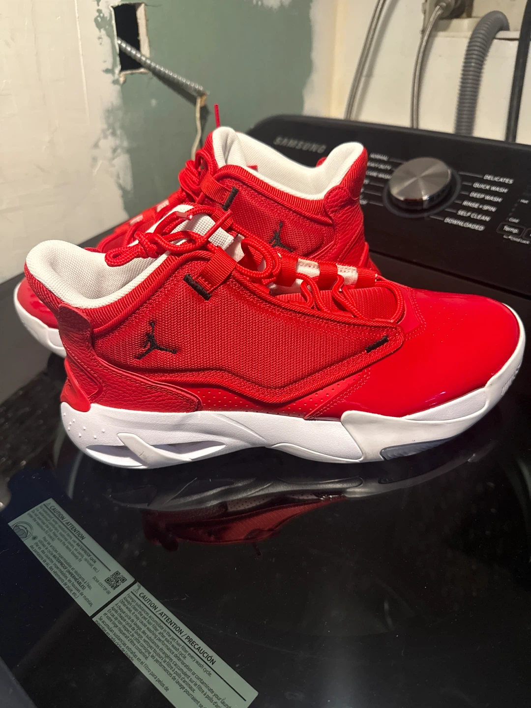Jordan Men's Sneakers Red Size 11