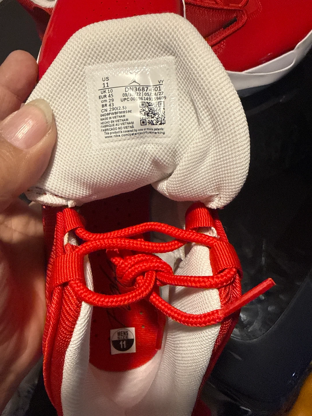 Jordan Men's Sneakers Red Size 11 - photo 5