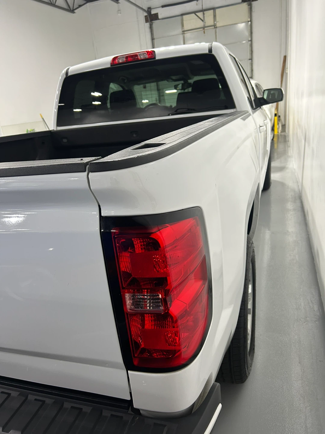 Chevrolet Silverado Z71 White Truck - photo 3