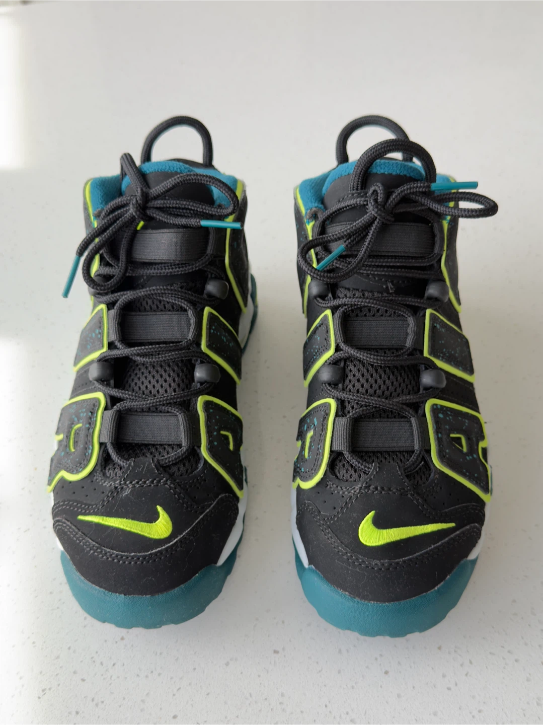 🔥 Nike Air More Uptempo (Black/Green) Size 4.5Y – LIKE NEW! - photo 3