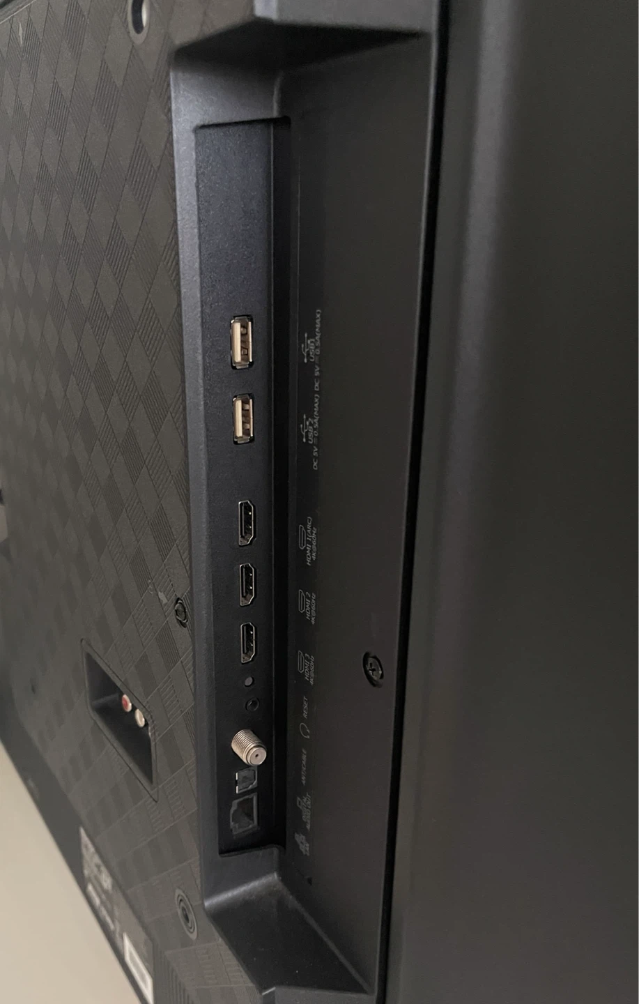 Hisense 43-Inch TV ⚠️Not Working-For Parts or Repair - photo 5