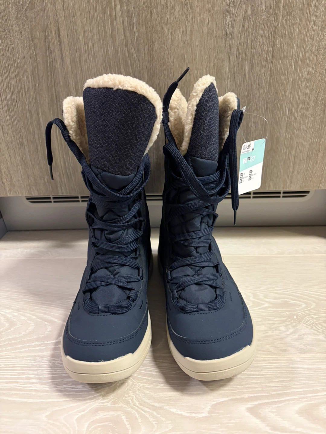 Brand New Quechua Winter Snow Boots