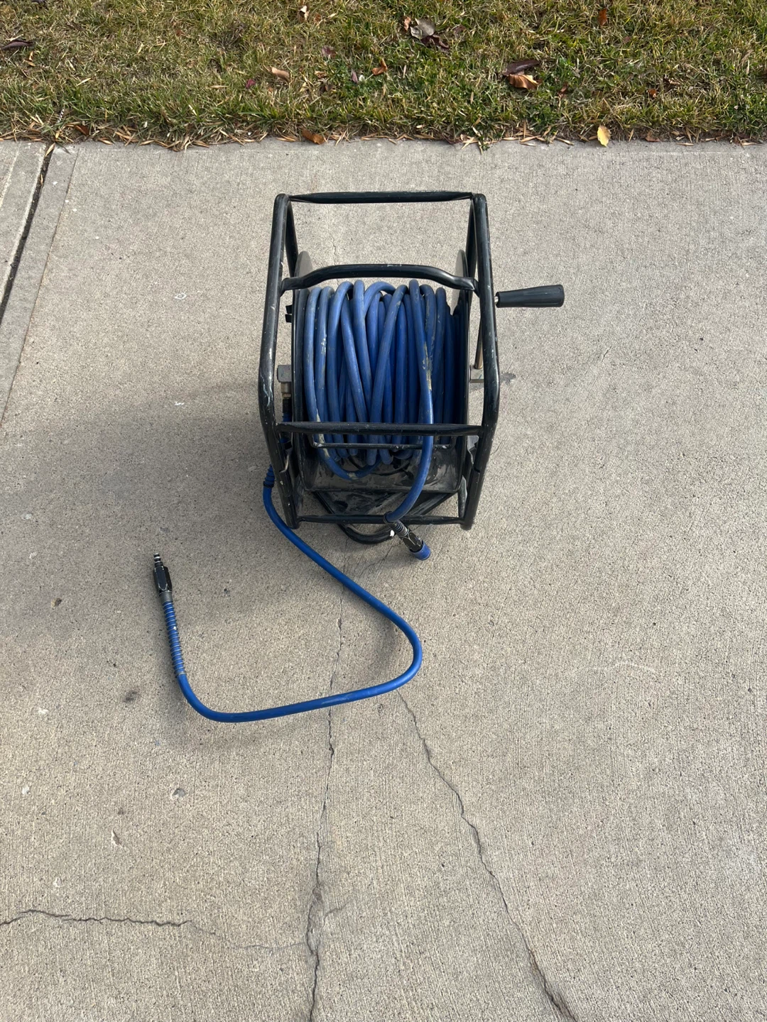 Risp-Air Retractable Air Hose Reel - photo 2