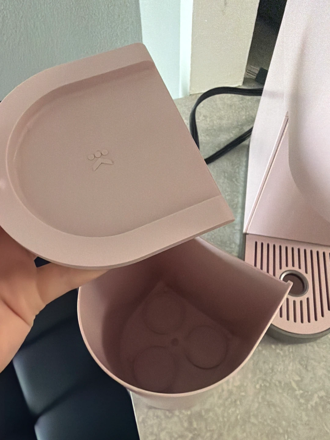 Pink Keurig Coffee Maker - photo 4