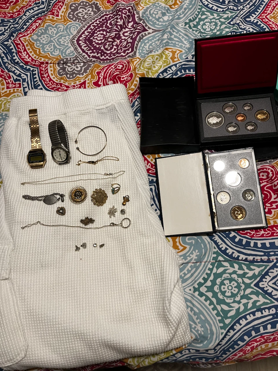 Royal Canadian Mint Coin Sets and Assorted Jewelry - photo 3
