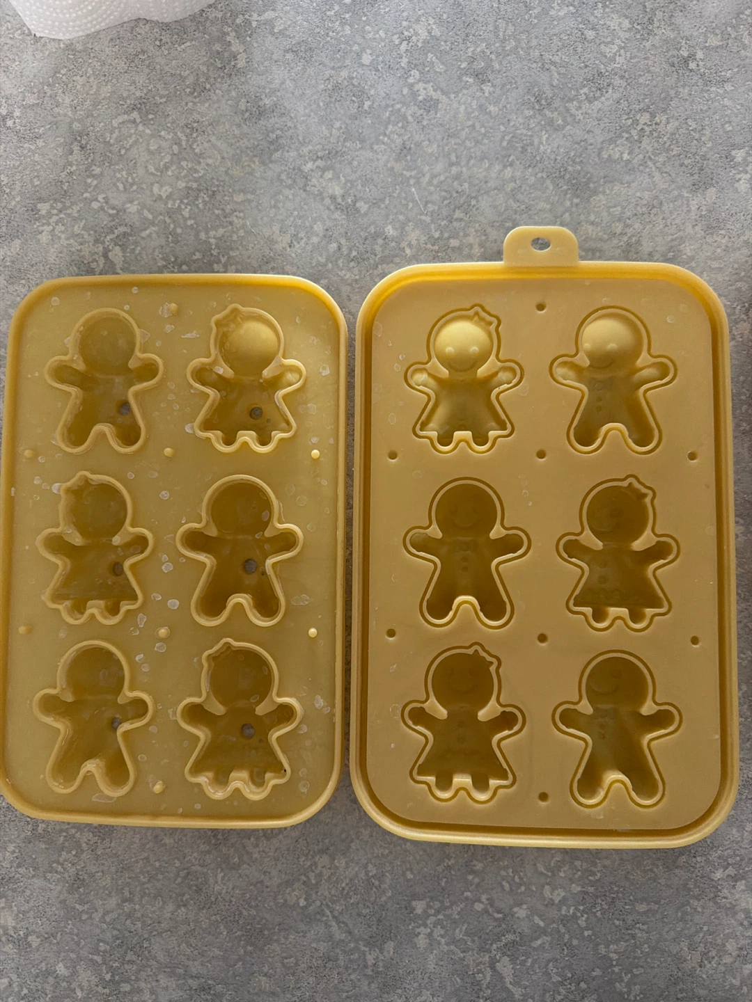 Set of 2 Gingerbread Silicone Molds - photo 3