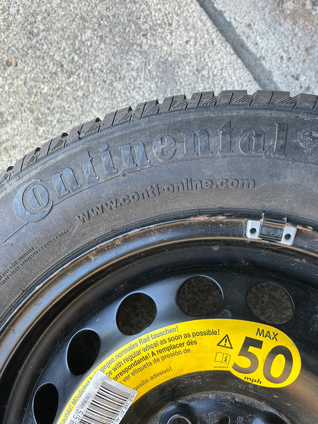 One spare Continental tire from a Volkswagen - photo 4