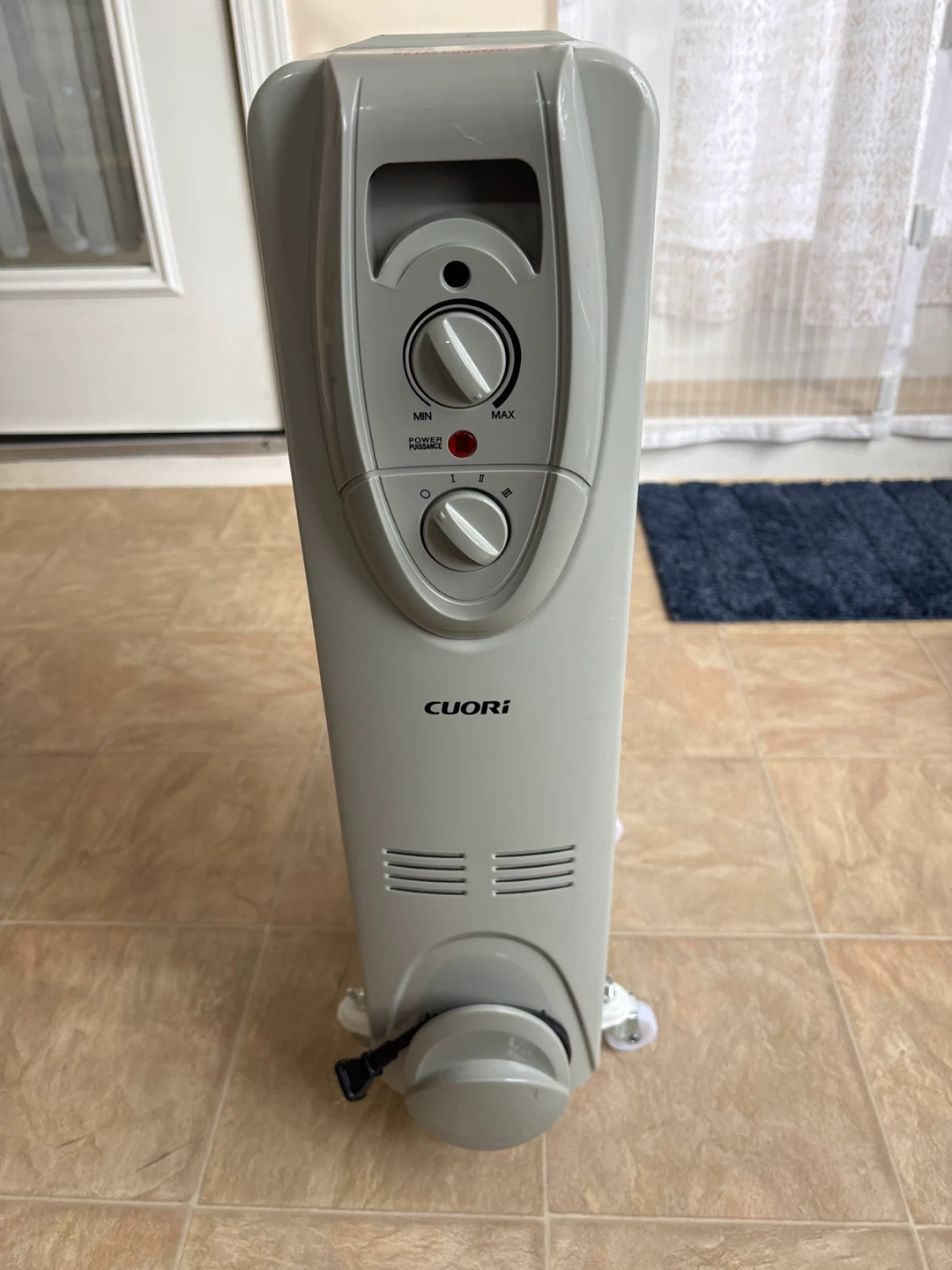 Cuori portable electric space heater it’s brand new - photo 2