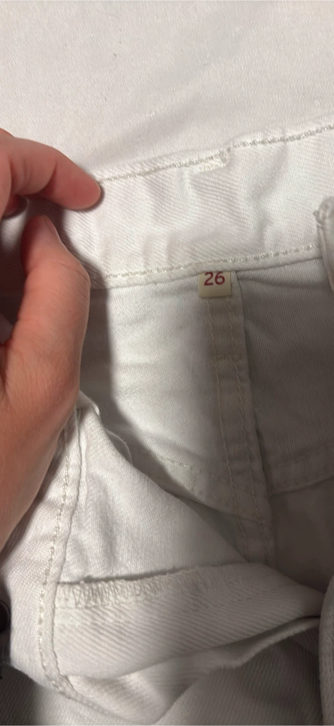 Levi's White Denim Skirt - photo 3