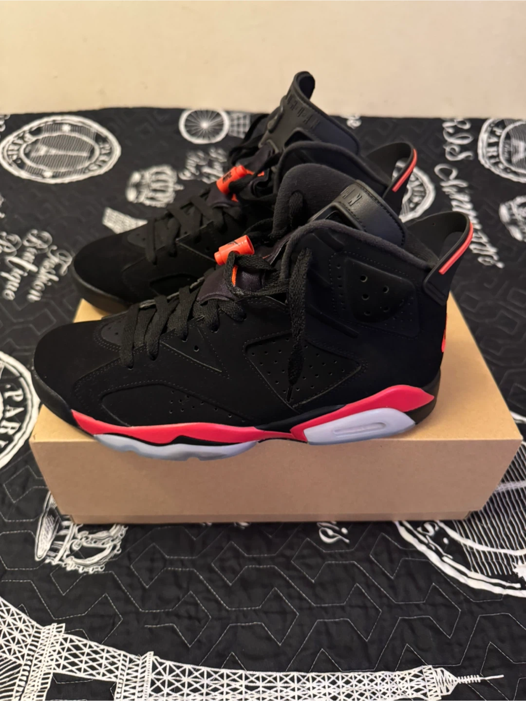 Air Jordan 6 Retro 'Infrared' - Men’s Size 10 (Receipt Included) - photo 2