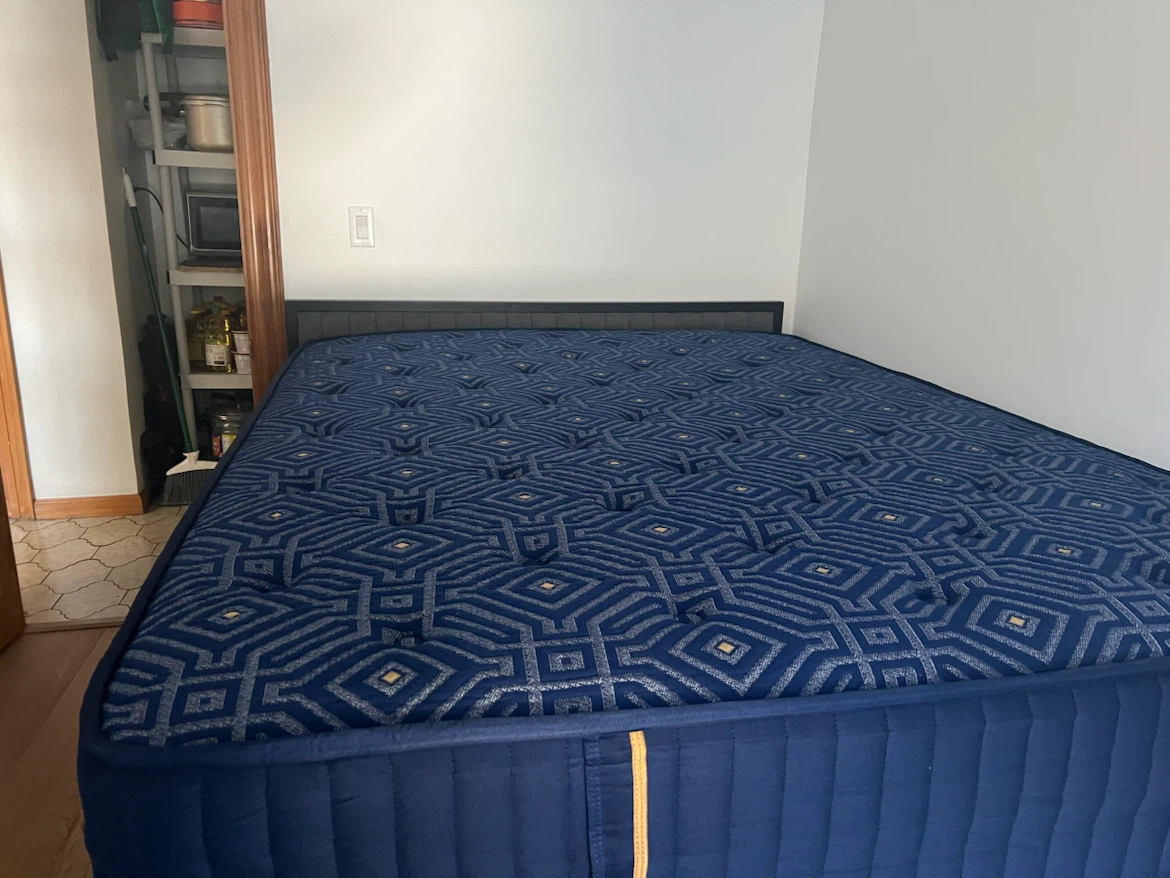 H&Y Queen Mattress