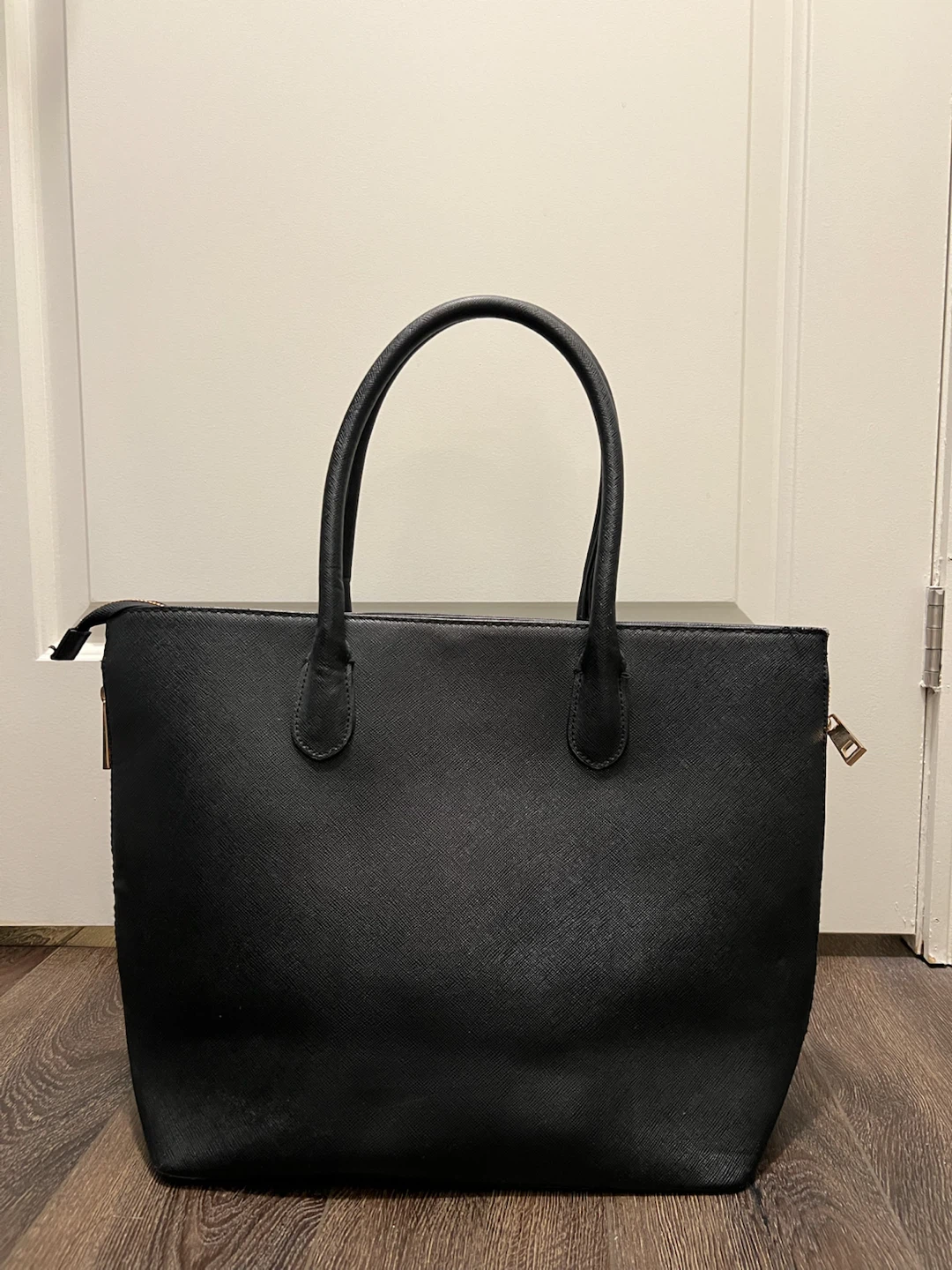 Black structured tote bag