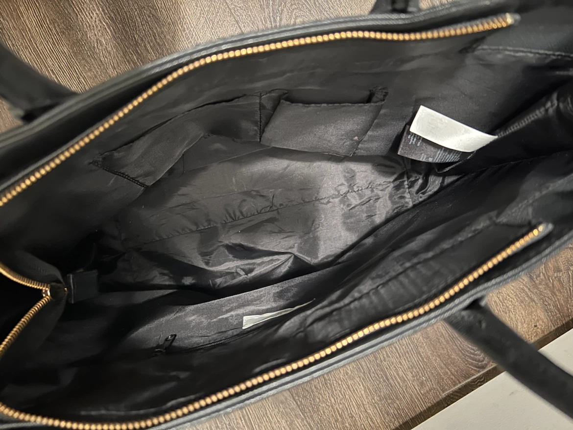 Black structured tote bag - photo 5