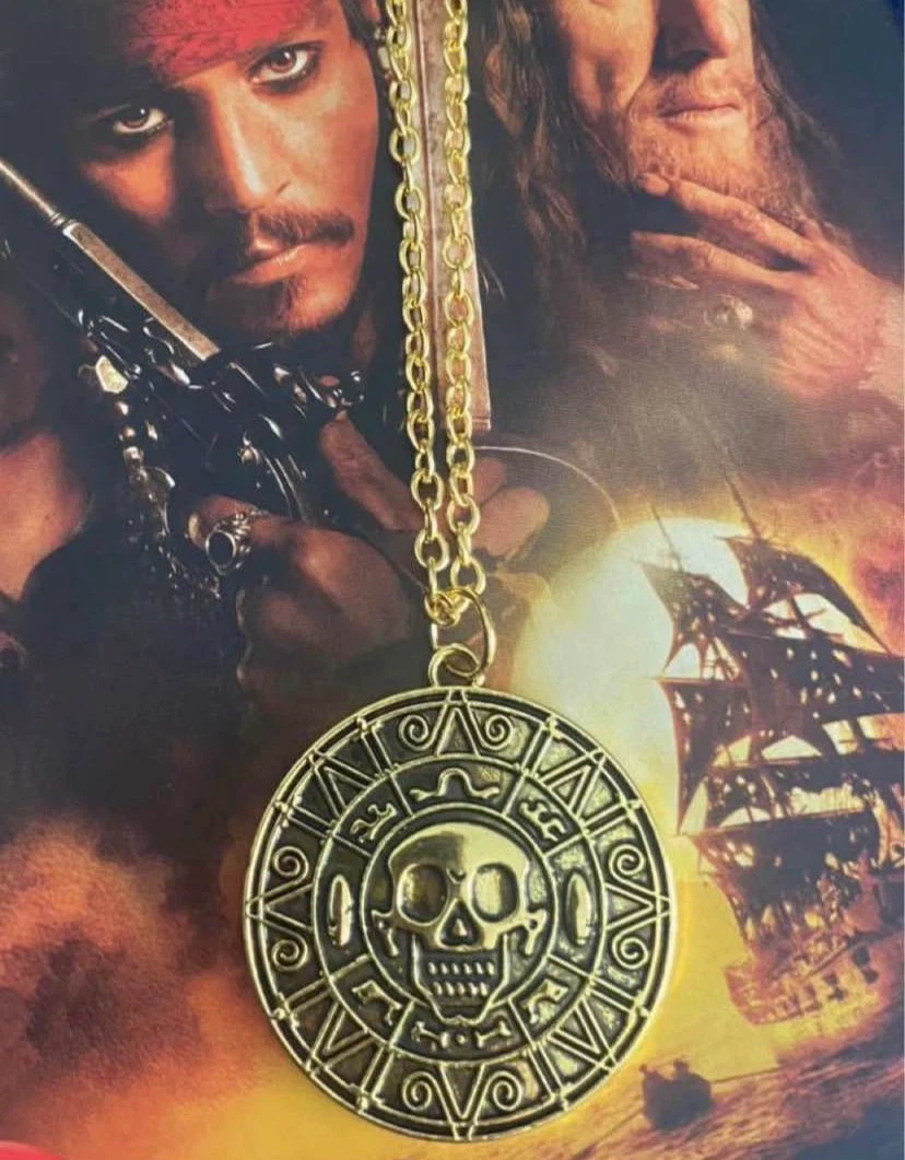 Pirates of the Caribbean Gold Skull Aztec Coin Necklace - photo 2