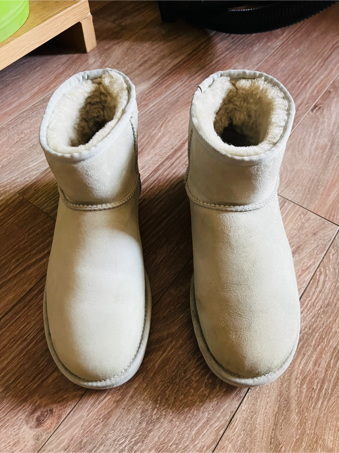 UGG Classic Boots size 10 - photo 2