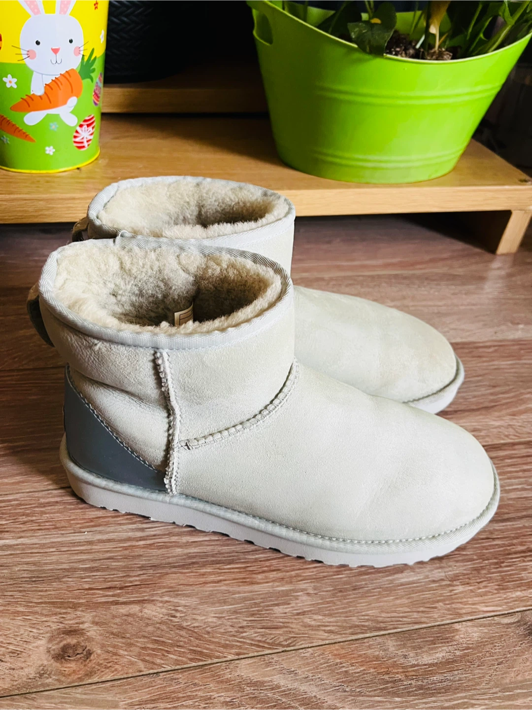 UGG Classic Boots size 10 - photo 4