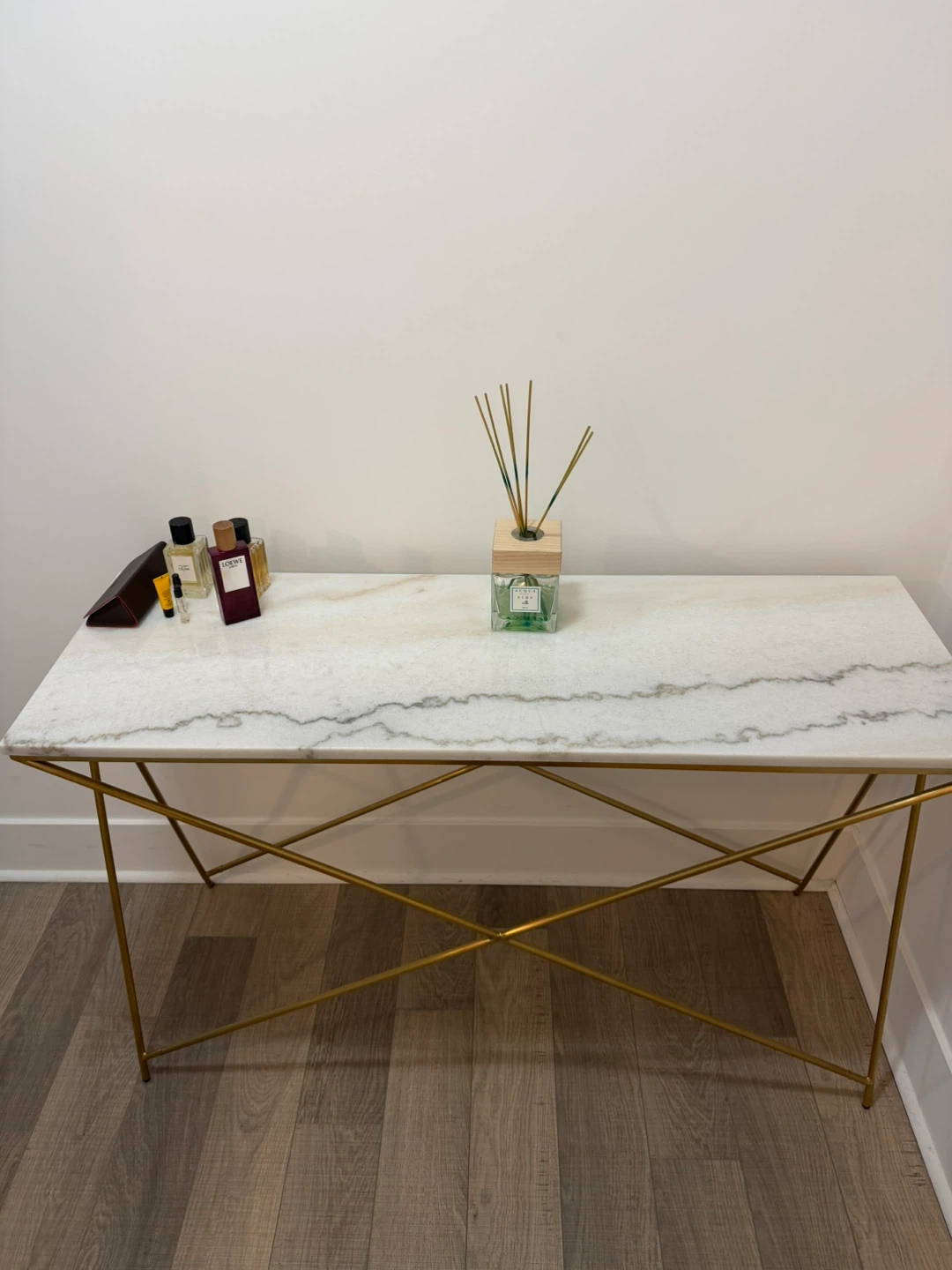 White Marble and Gold Console Table - photo 2