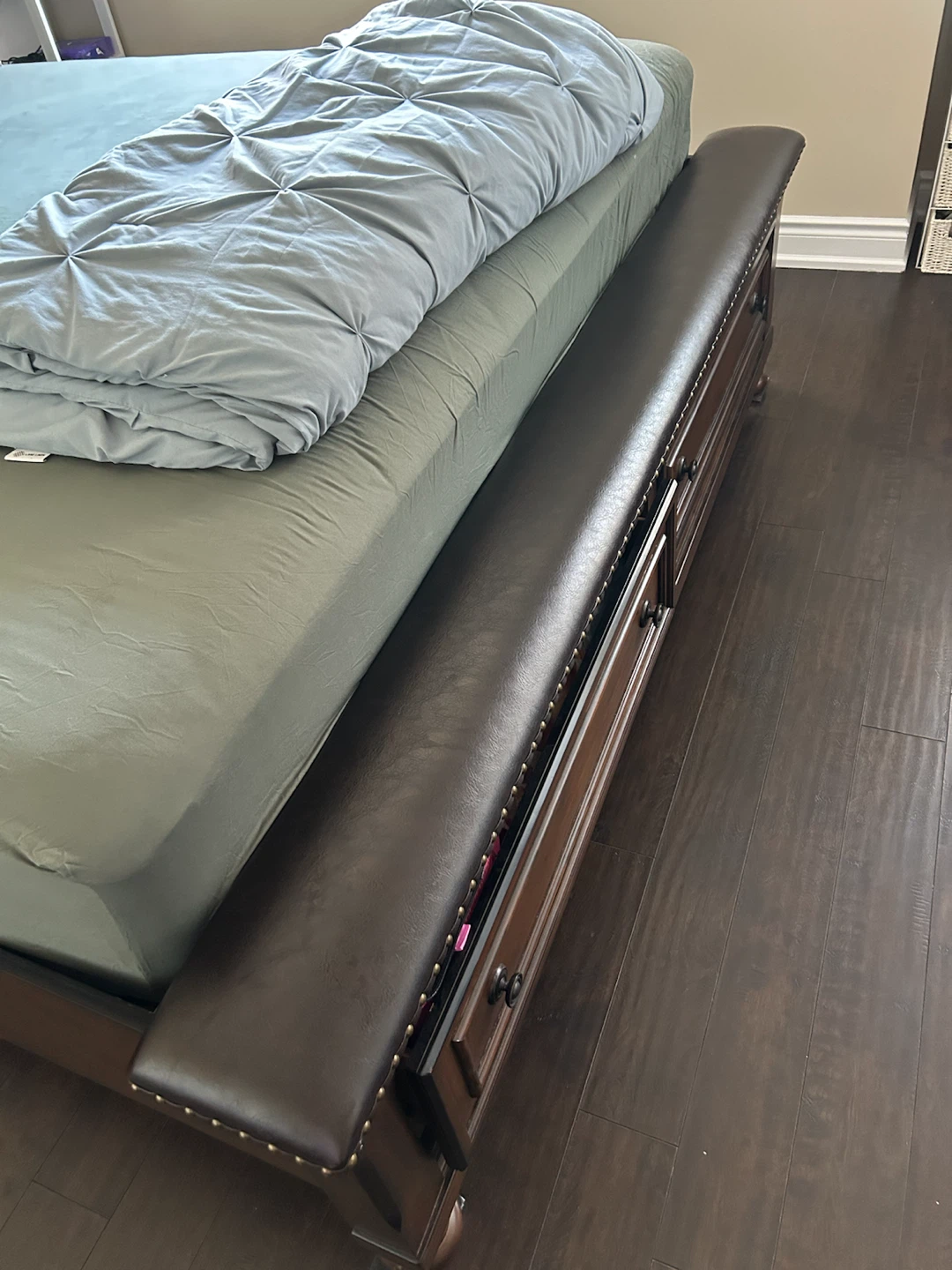 Wooden king Bed Frame with Storage and Bench - photo 3
