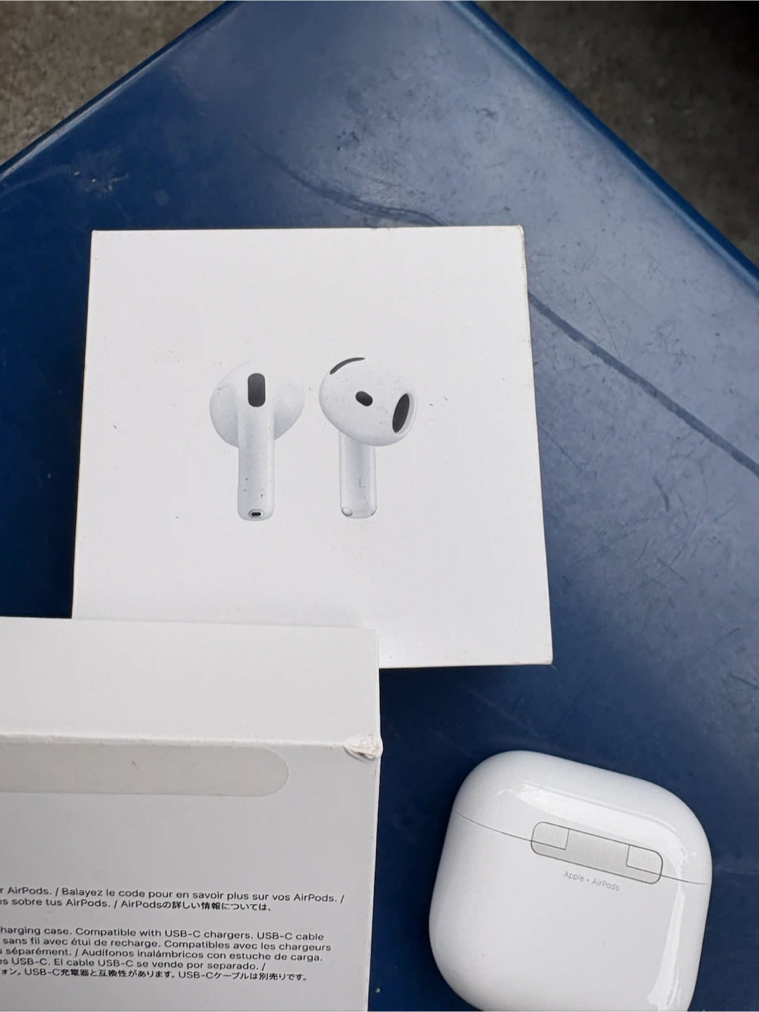 Apple AirPods 5 - photo 4