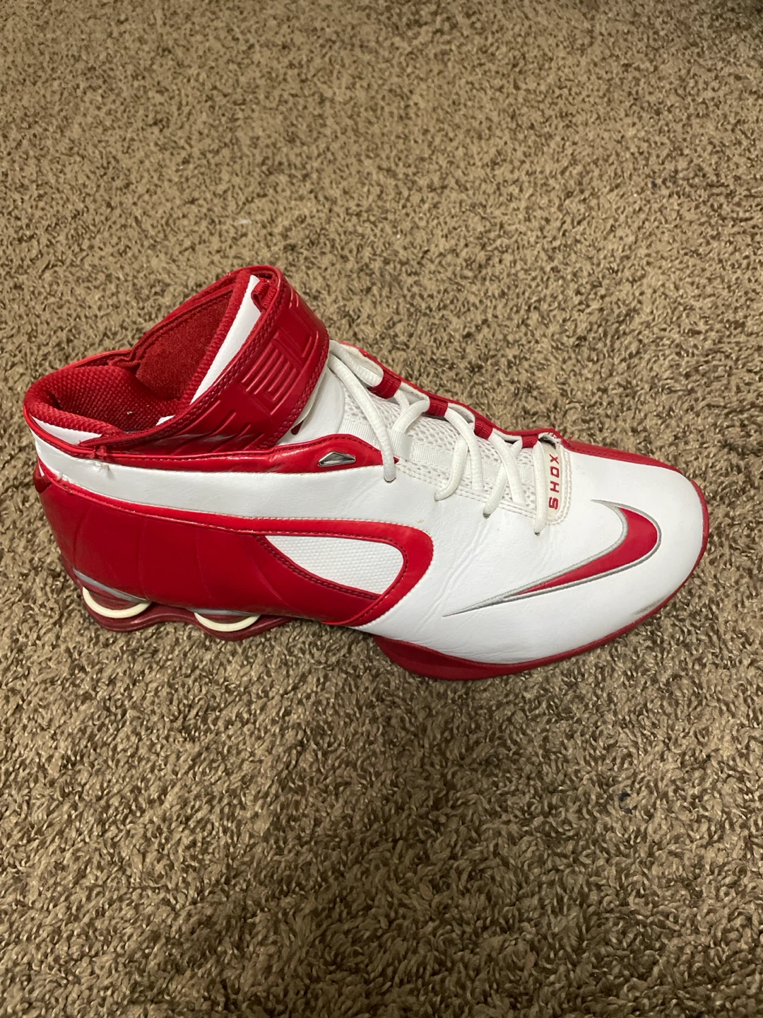 Nike Shox Elite Basketball Shoes - Red and White - photo 2
