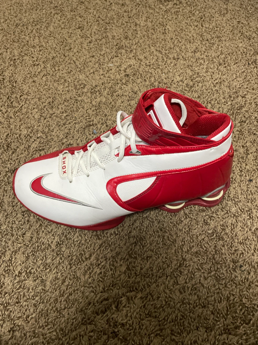 Nike Shox Elite Basketball Shoes - Red and White - photo 4