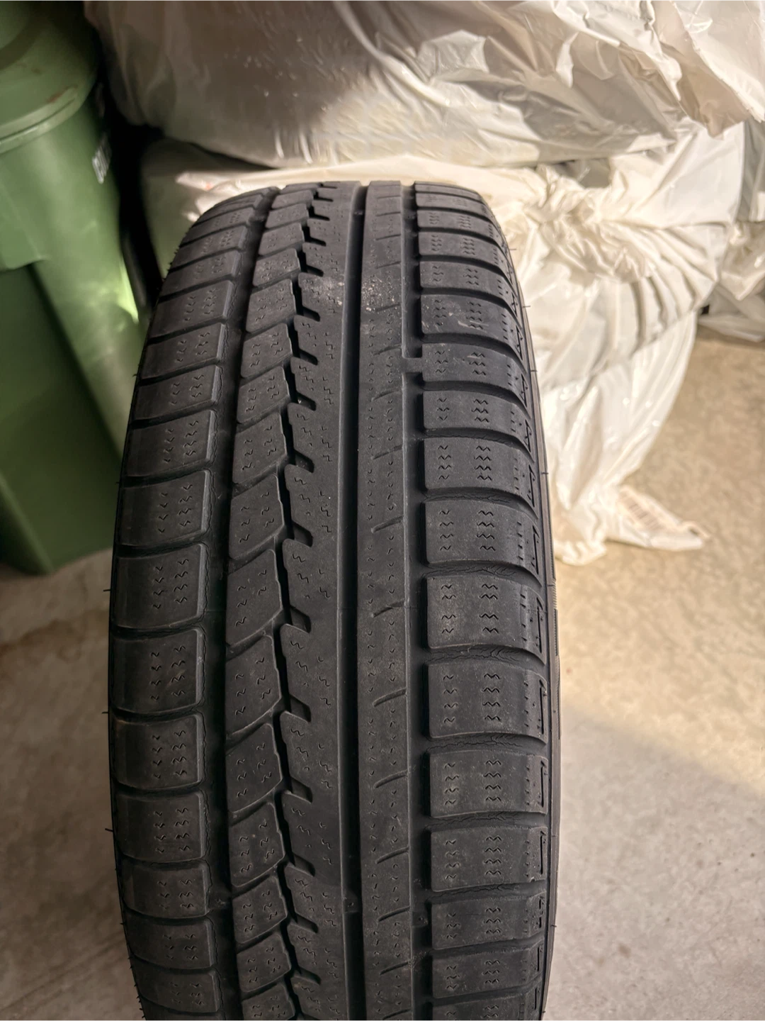 Winter tires with rim - photo 3
