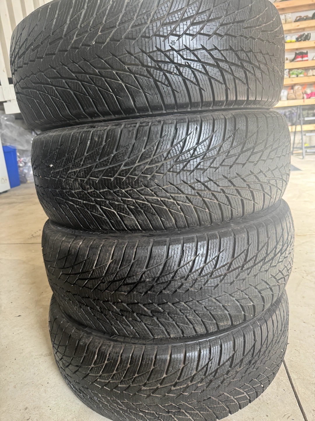 225/60R17 Greentrac Winter Master set of 4