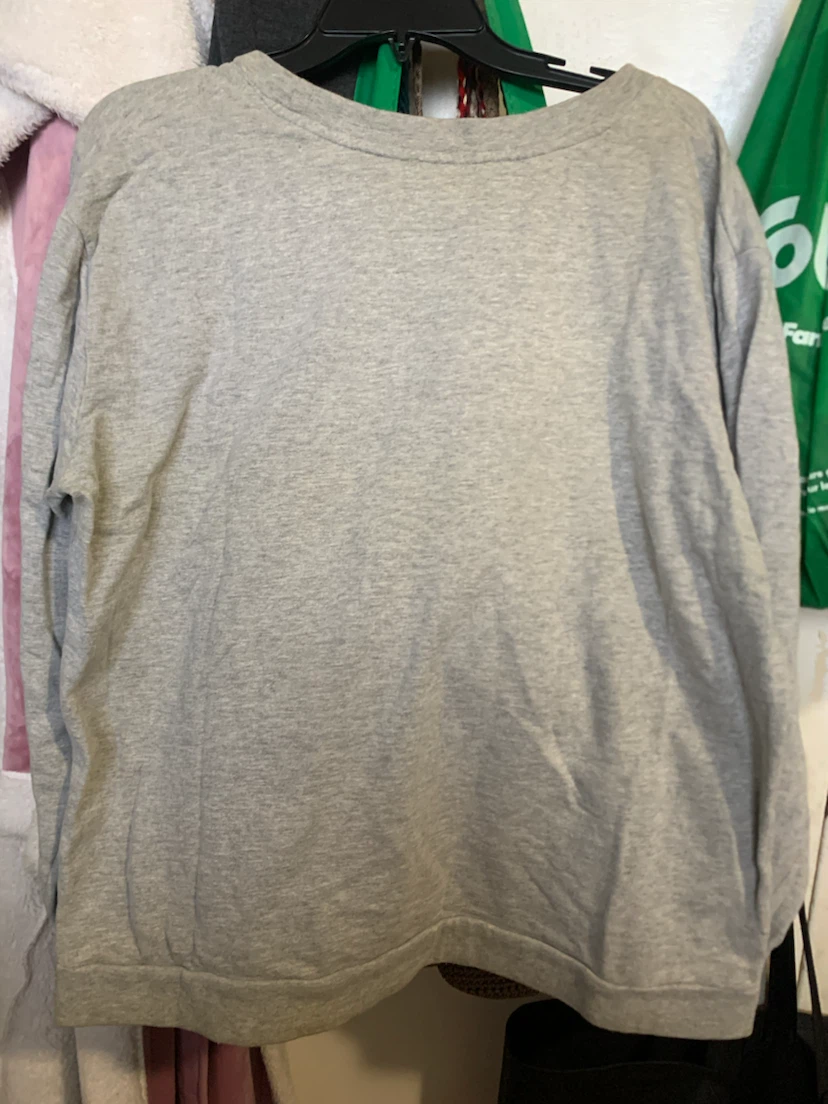 Believe Graphic Christmas Sweatshirt Grey - photo 2