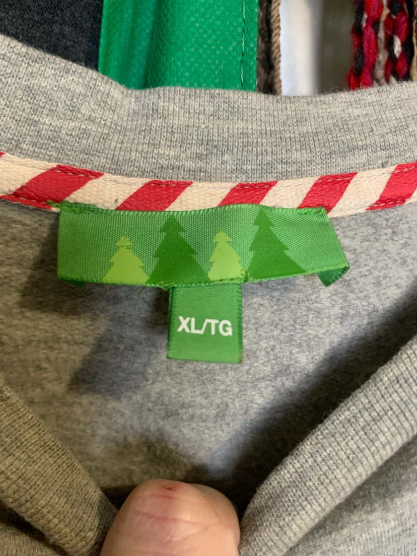 Believe Graphic Christmas Sweatshirt Grey - photo 3