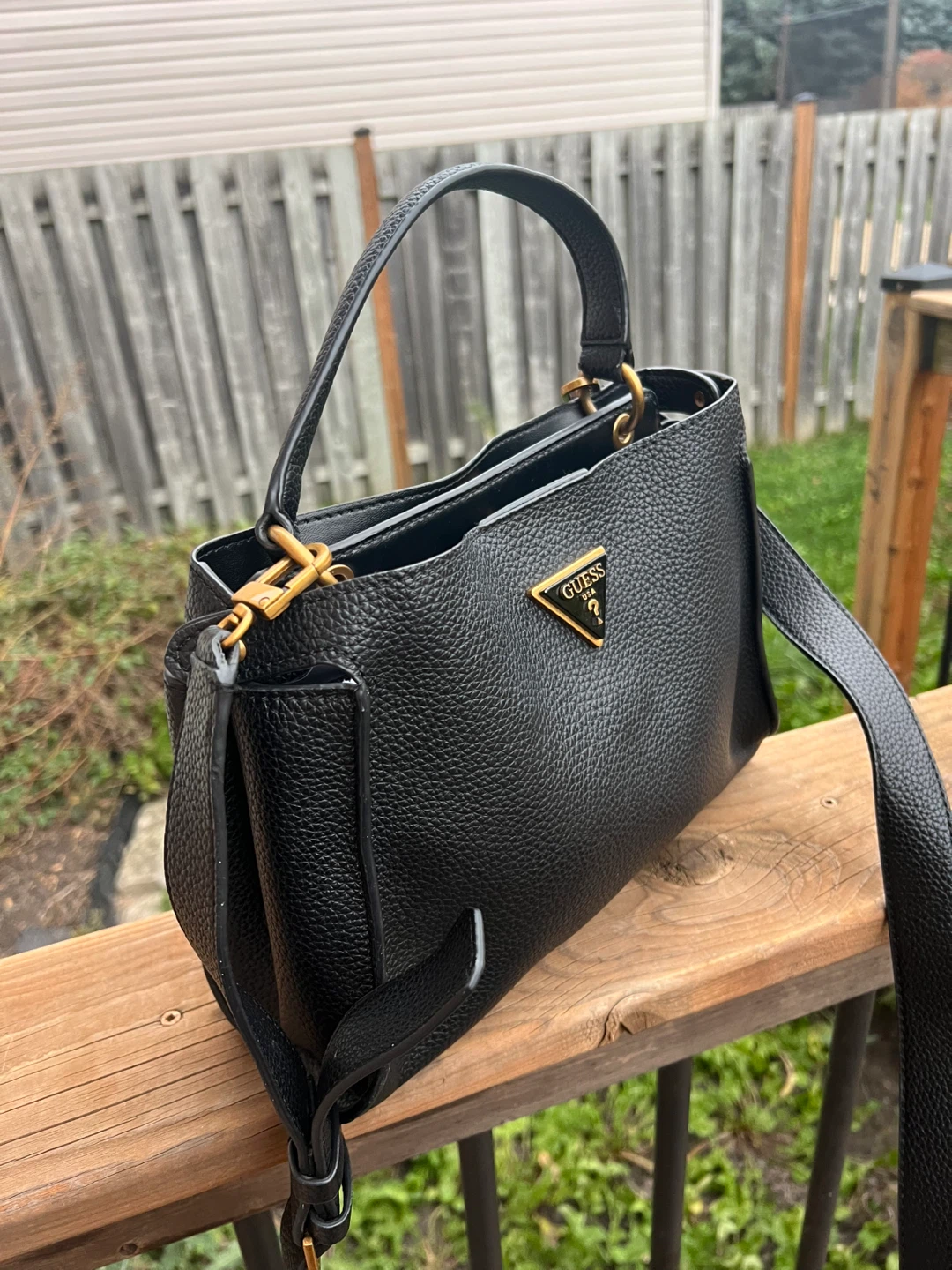 Like new Guess black handbag - photo 2