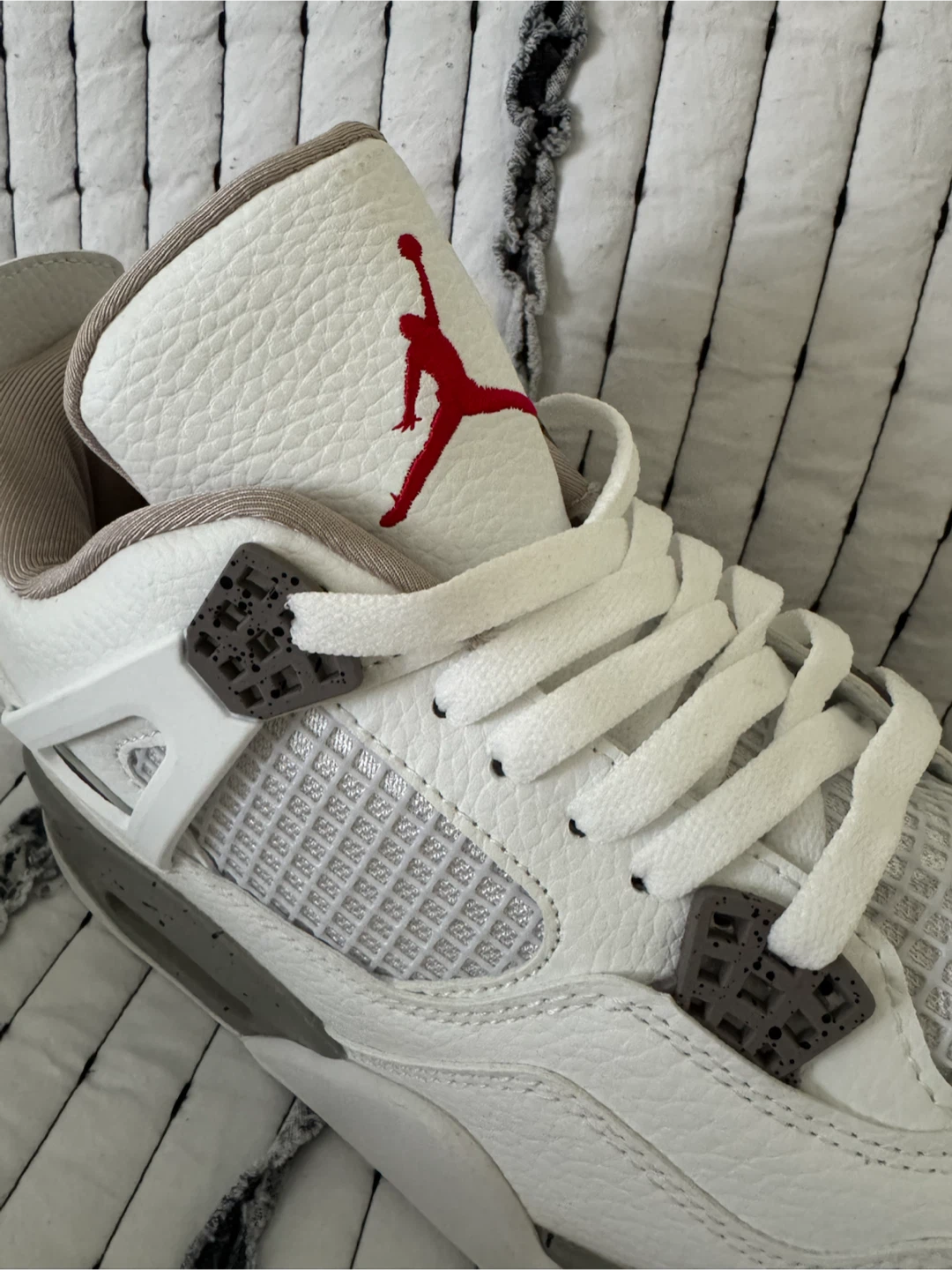 Jordan 4 retro oreos - photo 2