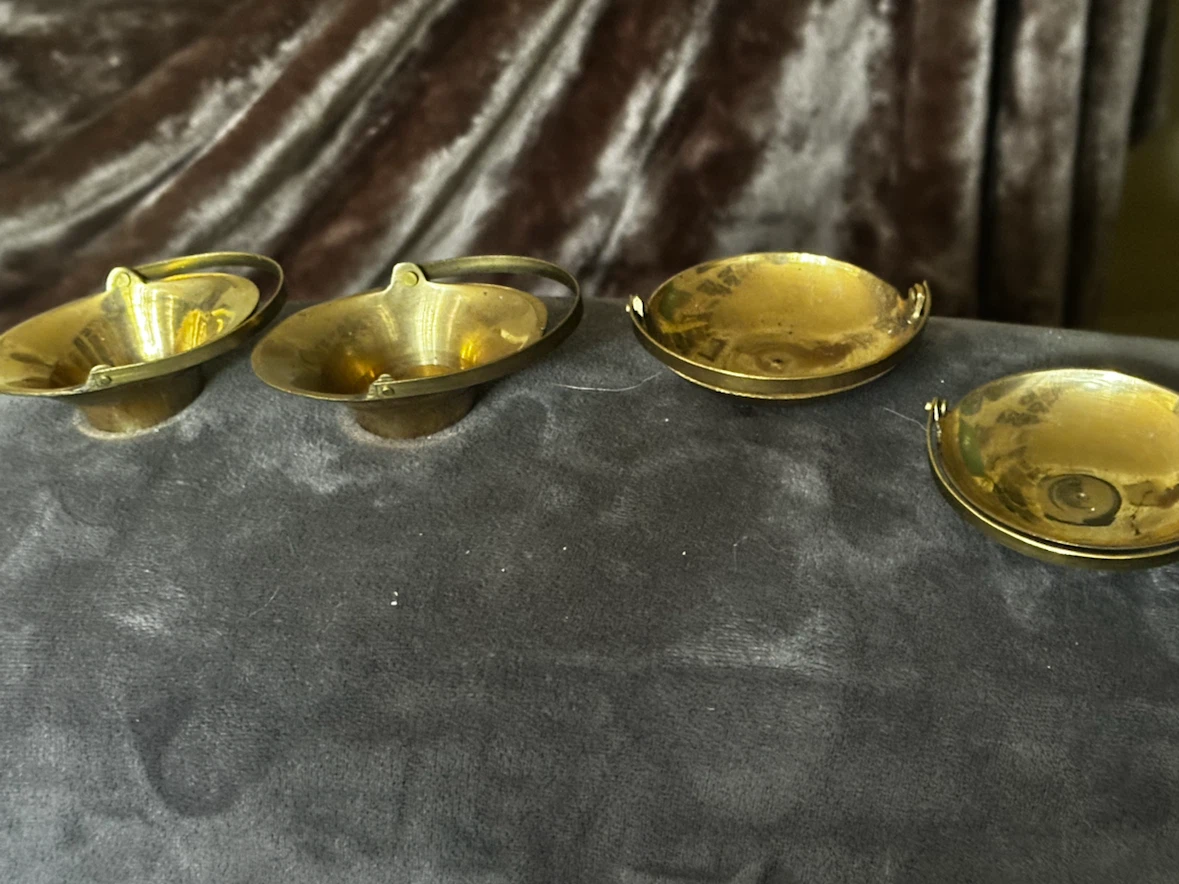 Set of 4 Vintage Mid Century Mini Brass Trinket Baskets - photo 4