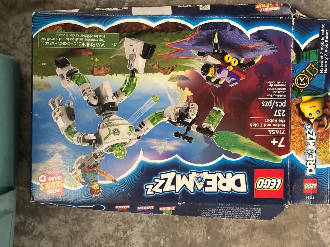 Assorted LEGO building blocks and sets - photo 5