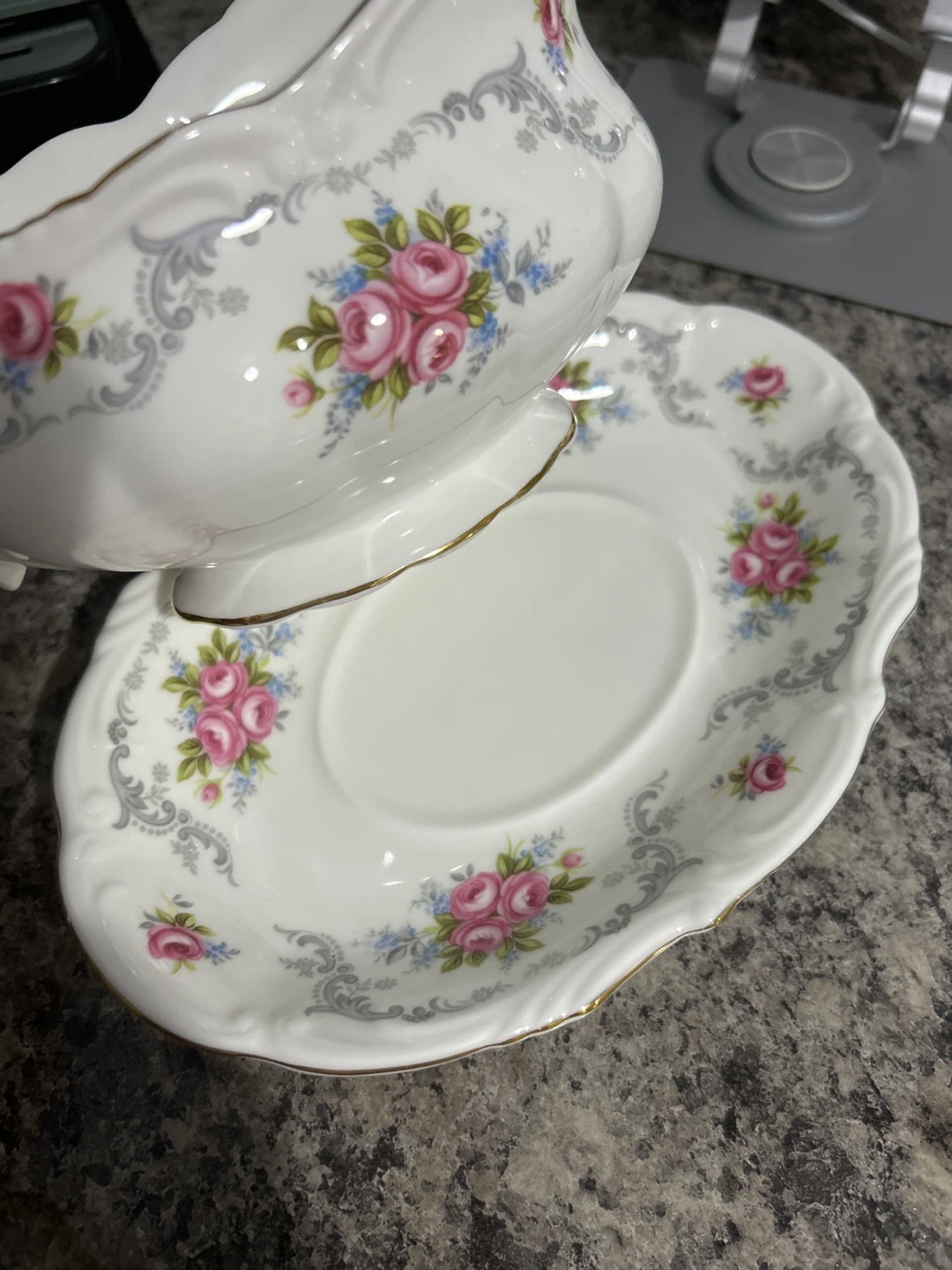 Royal Albert Tranquillity Gravy Boat and Stand - photo 2