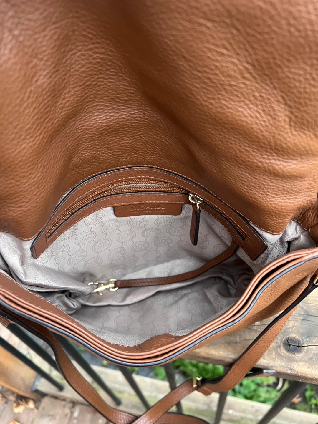 Michael Kors Tan Leather Handbag - photo 3