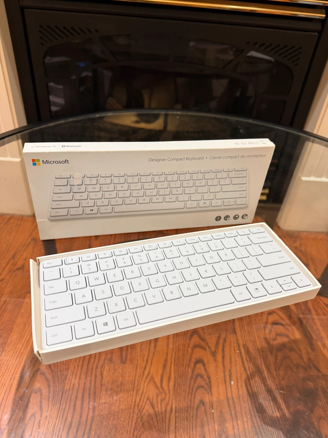NEW Microsoft Designer Compact Bluetooth Keyboard – White - photo 3