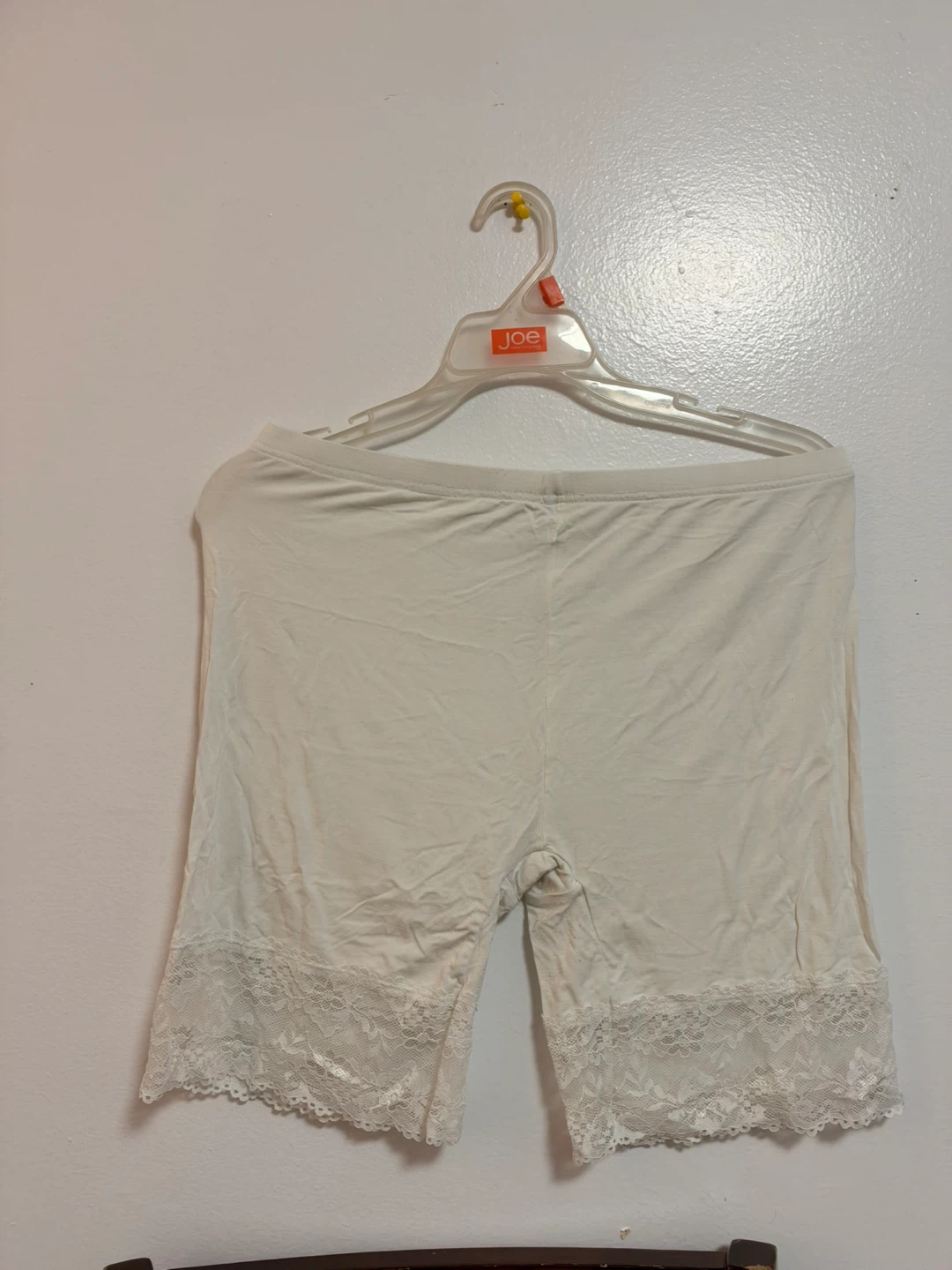 Two pairs of lace-trim slip shorts - photo 2