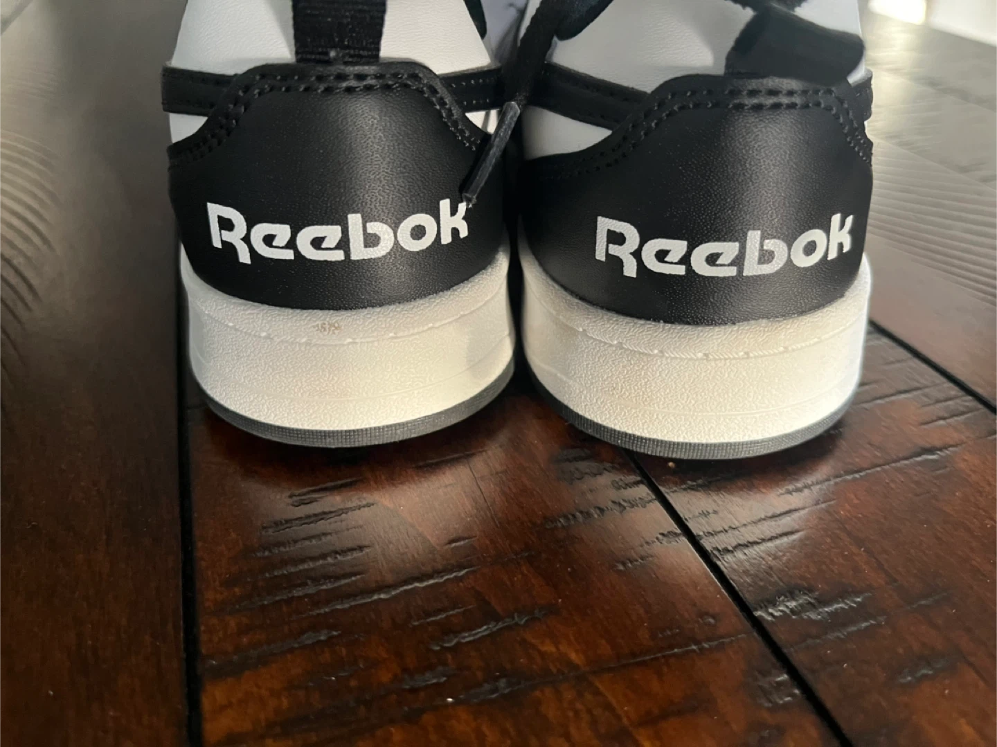 Reebok Black and White Sneakers - photo 2