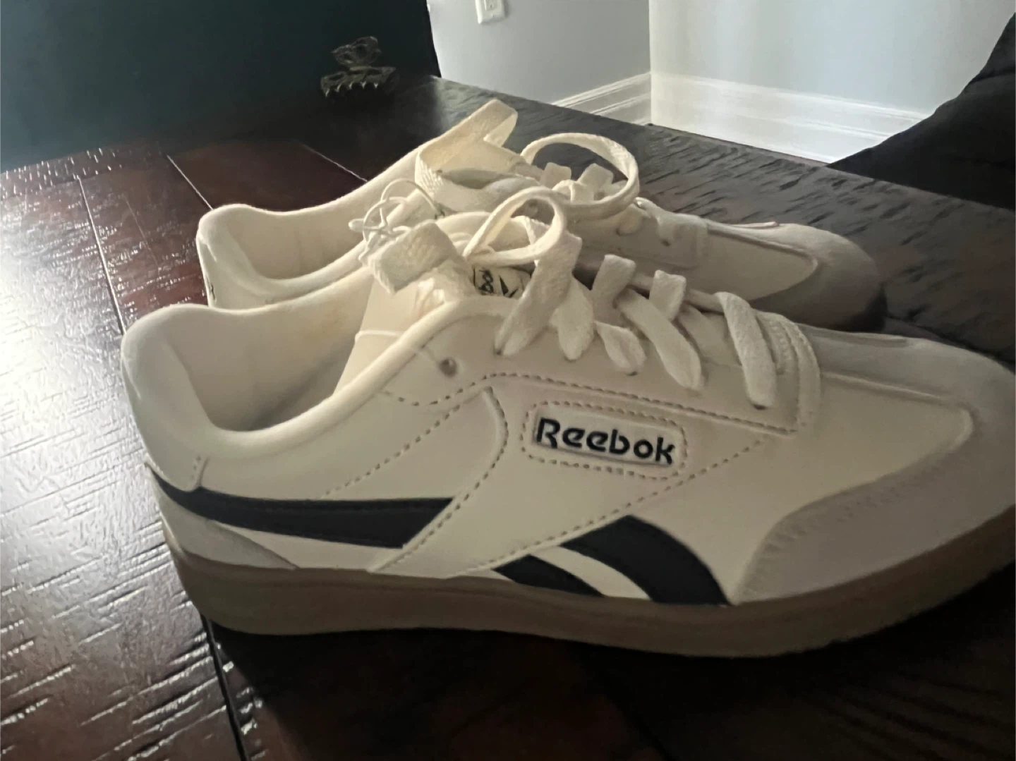 Reebok Sneakers Size 3 - photo 2