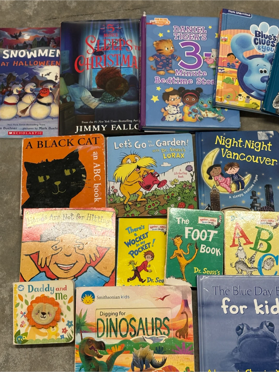 Large collection of children's storybooks - photo 2