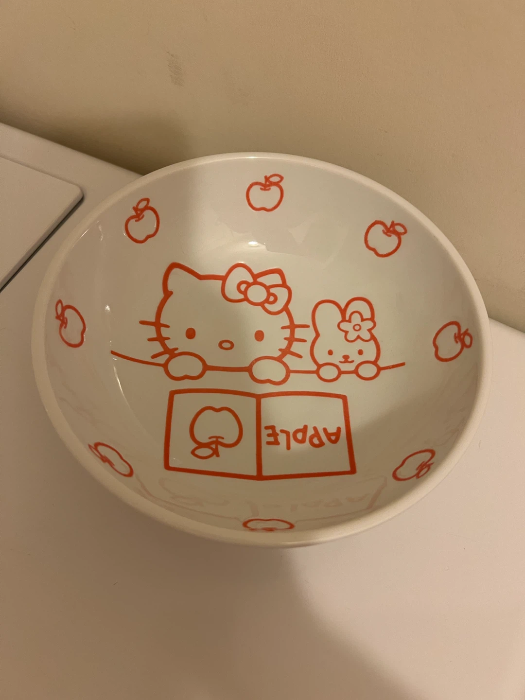 Sanrio Hello Kitty Apple Bowl