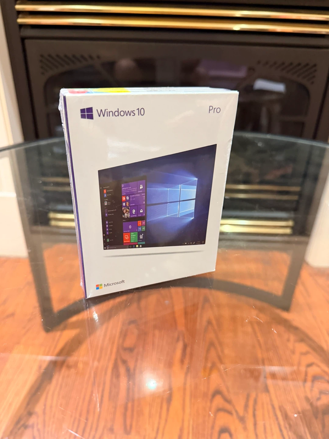 NEW Microsoft Windows 10 Pro – Retail Box