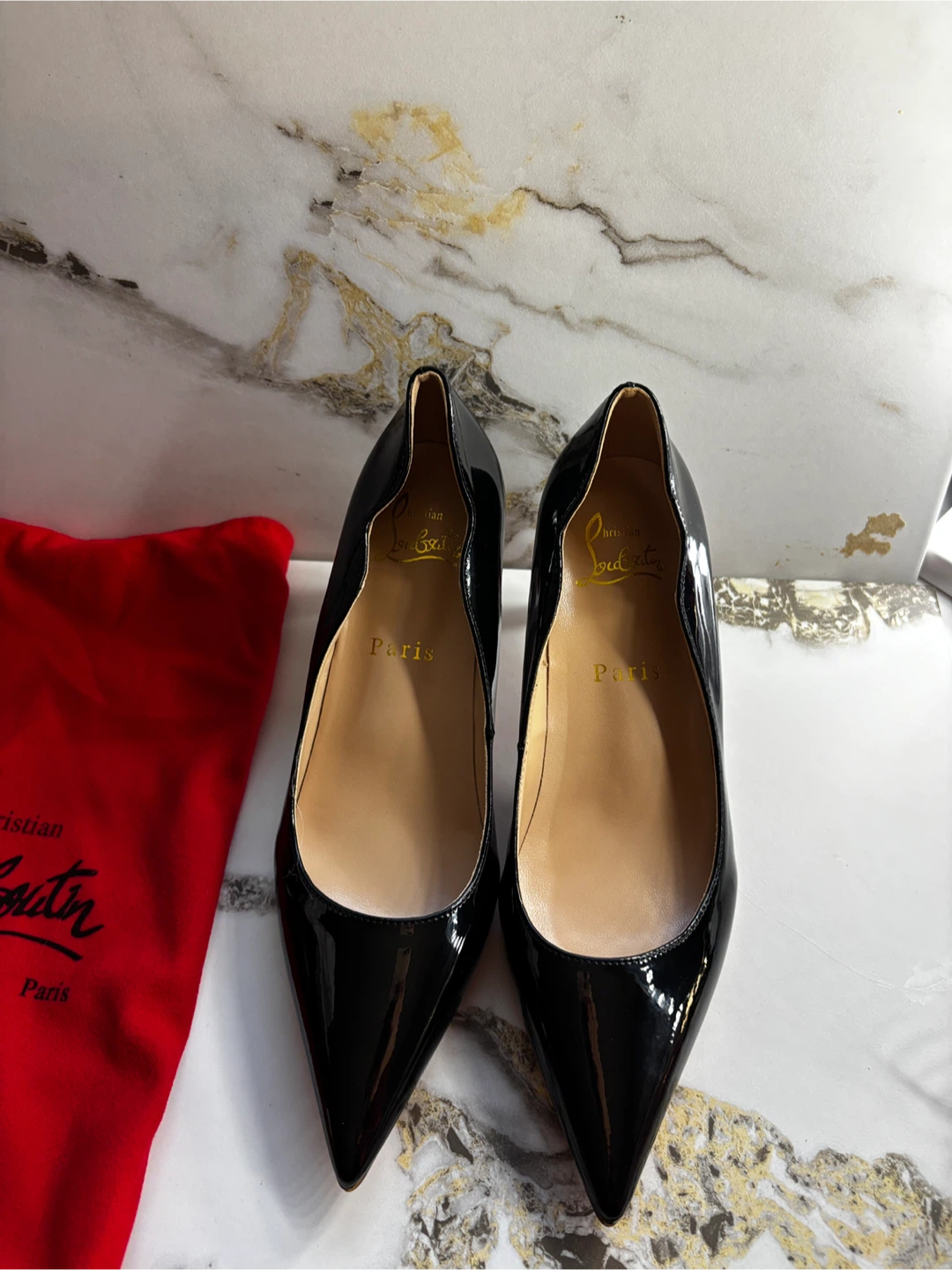 Christian Louboutin Patent Leather Pumps Size 39 Hot chick pumps