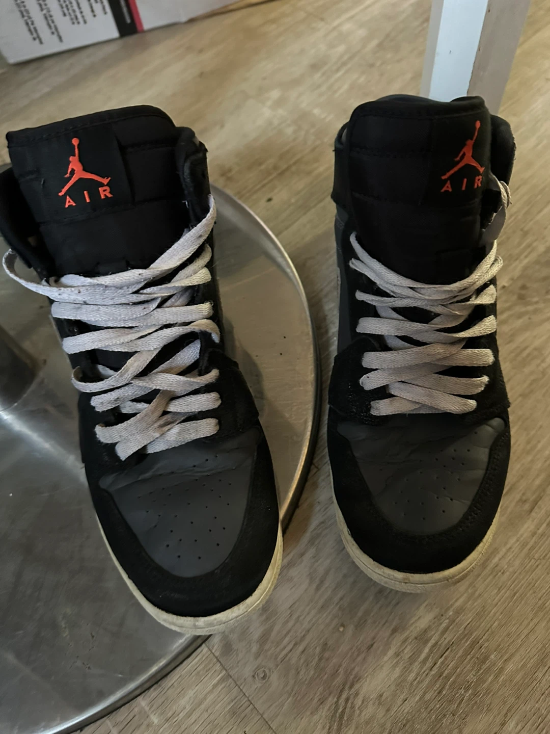 Nike Air Jordan 1 Retro High Top Sneakers - photo 2
