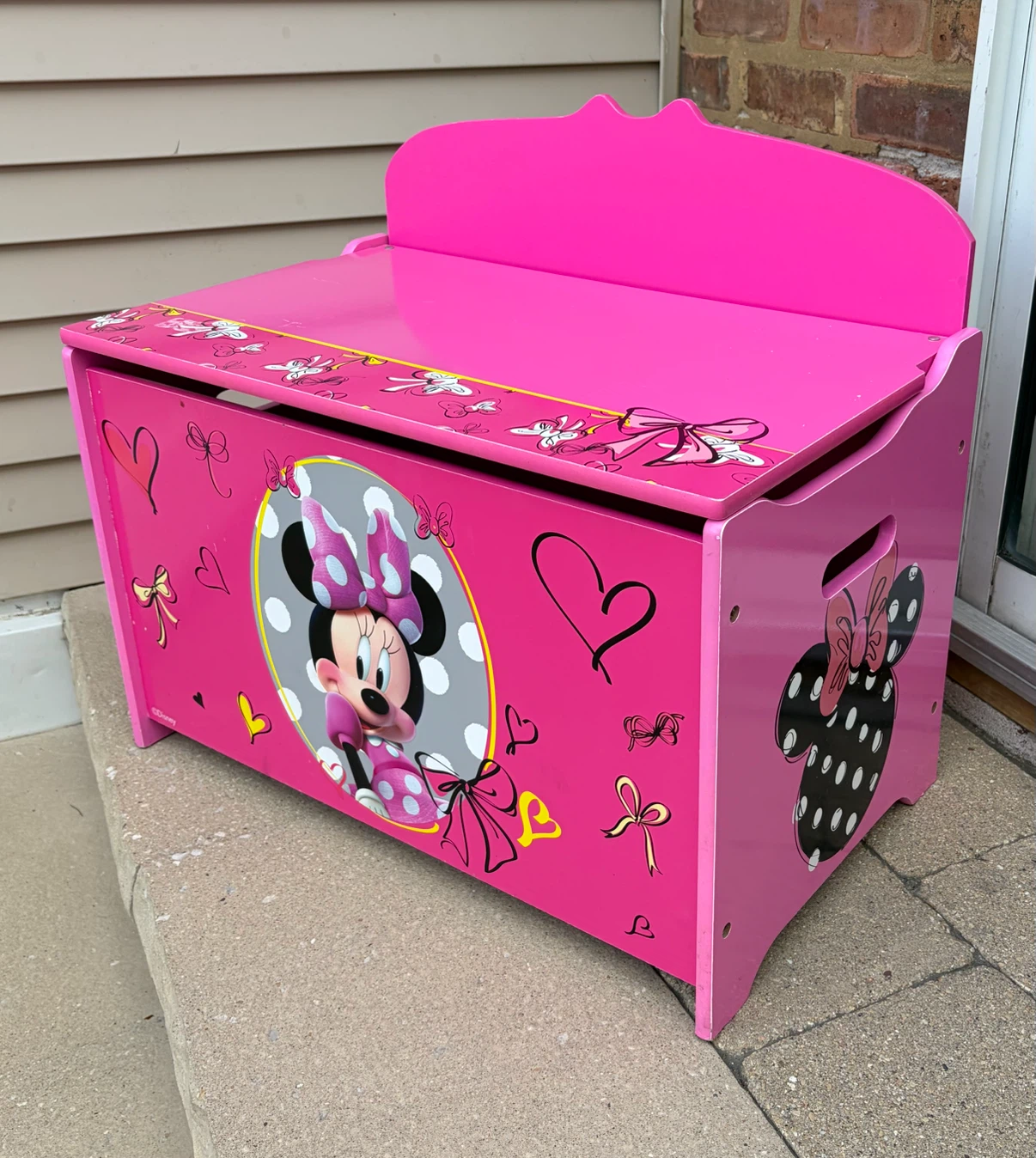 MINNIE MOUSE TOY BOX