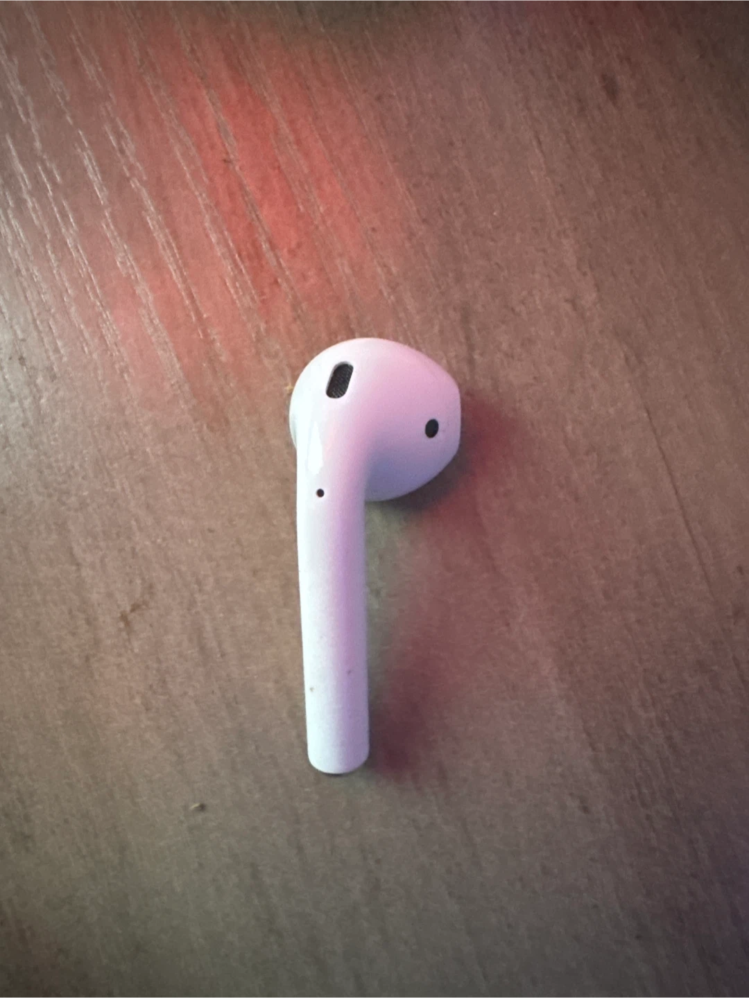 Right AirPod gen 1