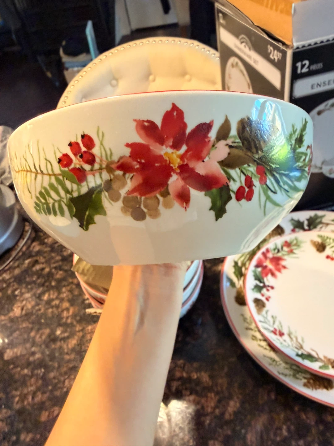 Holiday Time 8-Piece Dinnerware Set - photo 3