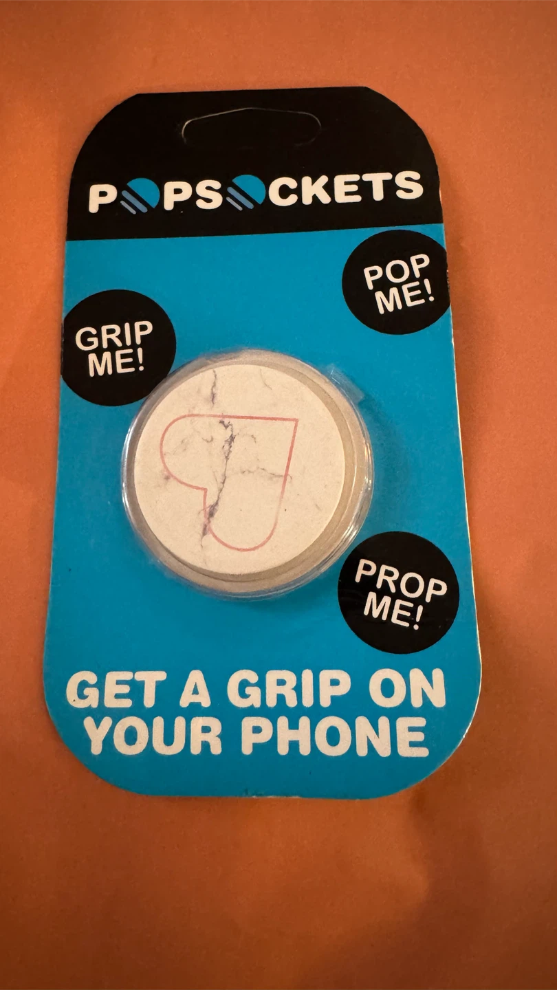 PopSockets Phone Grip with Heart Design - photo 2