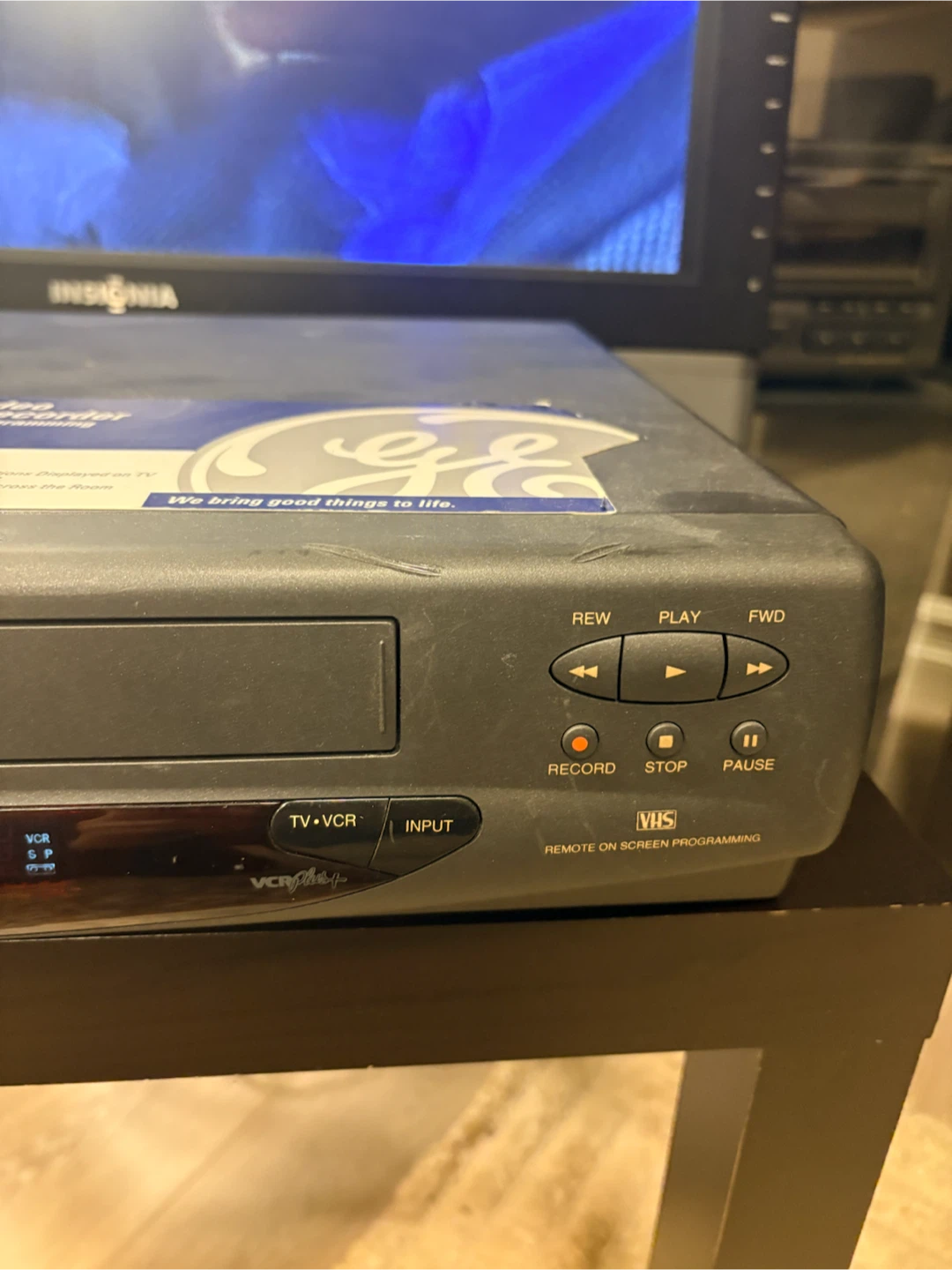 GE VHS VCR Cassette Player - photo 3